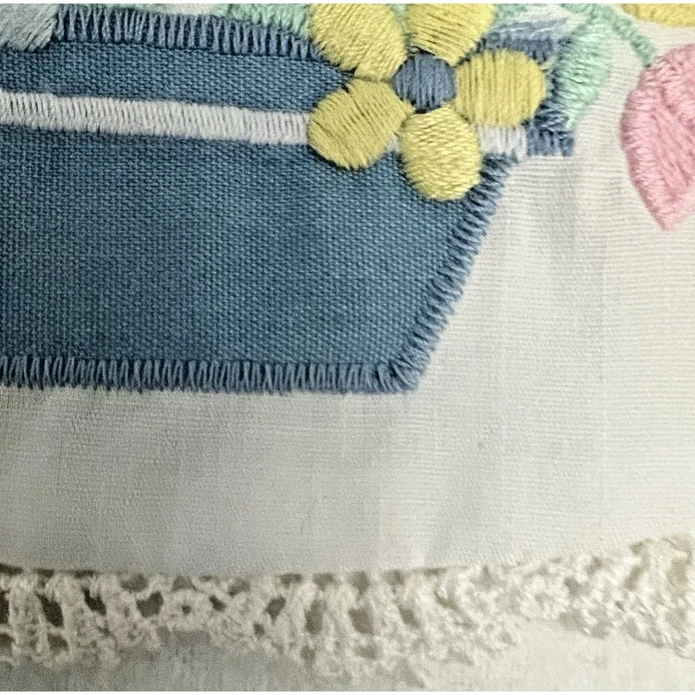VTG Scalloped Edge Reversible‎ Baby Bib w' Hand Embroidered Bunny Eggs Flowers